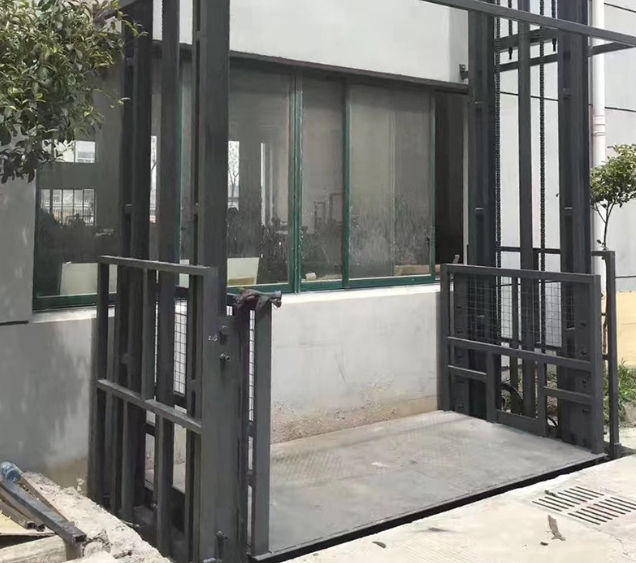 临沂导轨式施工升降机助力民生工程提速增效